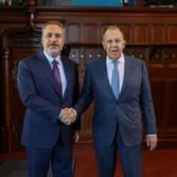 Dışişleri Bakanı Fidan, Rus ve Ukraynalı mevkidaşları ile görüştü: Türkiye katkıya hazır