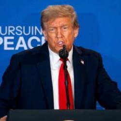 ABD Başkanı Trump'tan güneş ve rüzgar enerjisine veto: Aptallık günleri sona erdi