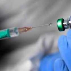 ABD, mRNA aşı projelerini iptal etti: "Faydasından çok riski var"