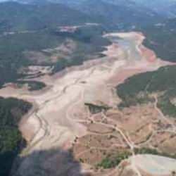 Baraj tamamen kurudu! Bursa'nın 35 günlük suyu kaldı