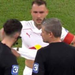 Bayern Münih - Leipzig maçında gündem olan hata! Almanlar bunu konuşuyor