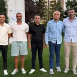 Beşiktaş'ın eski yıldızı Hatayspor'a teknik direktör oldu