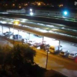 Depremin şiddeti b&ouml;yle g&ouml;r&uuml;nt&uuml;lendi: Korku dolu anlar kameraya yansıdı!