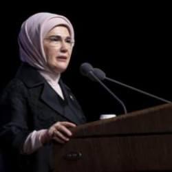 Emine Erdoğan'dan ilk paylaşım: Yepyeni bir yolculuğa hazırız