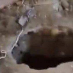 Eve girdiğinde şoke oldu: Miras kavgası, define aramaya d&ouml;nd&uuml;