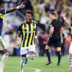 Fenerbahçe - Benfica! Muhtemel 11'ler