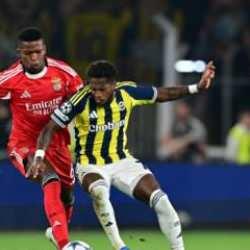 Fenerbahçe Devler Ligi biletini Portekiz'e bıraktı