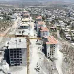Hatay Hassa'da 622 afet konutunun yapımı devam ediyor