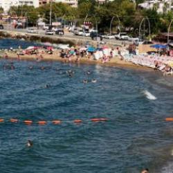 Otellerde yer yok! İstanbul ve Bursalı tatilcilerin yeni rotası: N&uuml;fusu 500 bine &ccedil;ıktı!