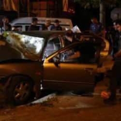 Doğum günü kutlaması faciayla bitti! Otomobil ağaca ok gibi saplandı