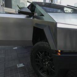 Tesla, Cybertruck fiyatlarına zam yaptı
