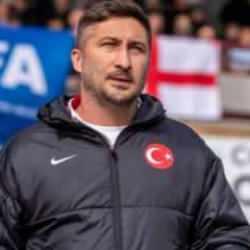 Ünlü yorumcudan Süper Lig devinin yeni transferine tam not!