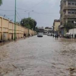 Yemen'de sel bilançosu! 5'i çocuk 7 ölü! 