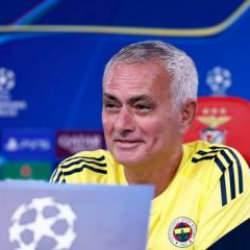 Jose Mourinho'nun yıllardır değişmeyen huyu! İlginç çıkışlarına Türkiye'de de devam etti