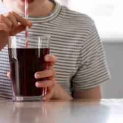 Bu içecekleri tüketenlerin başı derde girebilir! Kelliğe davetiye çıkarıyor