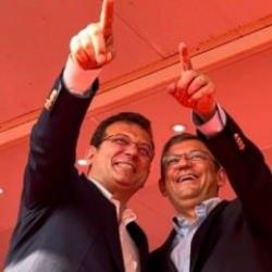 CHP'nin mitingleri partiyi karıştırdı! Özgür Özel'e büyük şok! İmamoğlu isyanı