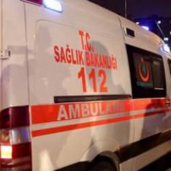 Denizli'de minibüs ile otobüs çarpıştı: 1 ölü, 2 yaralı!