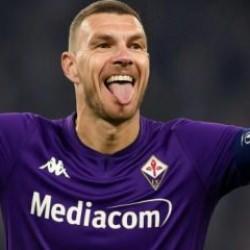 Edin Dzeko son dakikada attı! İtalyanlar 2-0'dan geri döndü