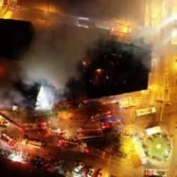 Erzurum’da korkutan yangın: Çok sayıda iş yeri ve bina alevlere teslim oldu