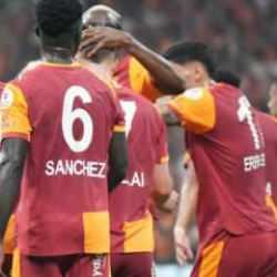 Evren Göz'den Galatasaray'a transfer mesajı! 'Kesinlikle yapmalı' diyerek işaret etti
