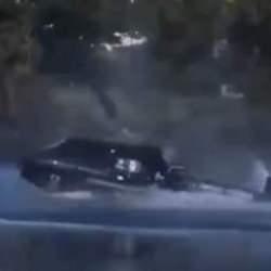 Fransa'da helikopter suya düştü