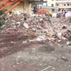 Hindistan'da bina &ccedil;&ouml;kt&uuml;: 17 &ouml;l&uuml;