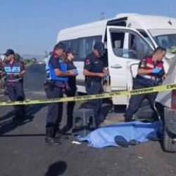 İzmir'de feci kaza: Ölü ve yaralılar var!