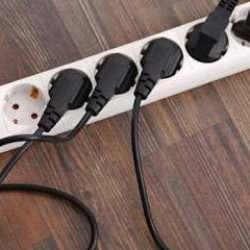 O yanlış kullanım evinizi ve cebinizi yakabilir! Hepsini aynı anda takmayın