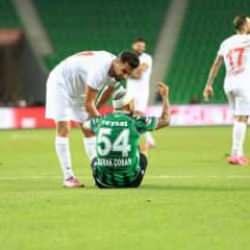 Sakarya evinde dağıldı, neye uğradıklarını şaşırdılar: 5 gol var