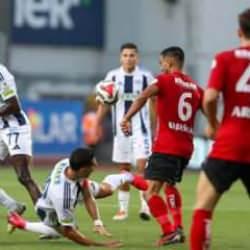Süper Lig'de kıran kırana maç: 3 puan için 5 gol atıldı