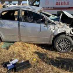 Yozgat'ta kontrolden &ccedil;ıkan ara&ccedil; takla attı: &Ouml;l&uuml; ve yaralılar var