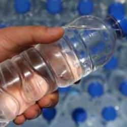 Türkiye'de litresi 20 lira olan su İngiltere'ye 5 TL'ye satılıyor