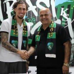 23 yaşında İngiltere Premier Lig'i bıraktı: Milli yıldız Süper Lig'e geldi