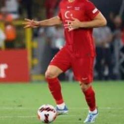 Alman takımı milli yıldızın üstünü çizdi! Onun adını yazmadılar