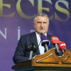 Bakan Bak: Türkiye bir spor devrimi yaşamaktadır