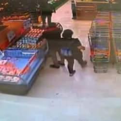 Beşiktaş'ta öldürdüğü bebeğini çöpe atmıştı! Cani annenin yeni görüntüleri ortaya çıktı