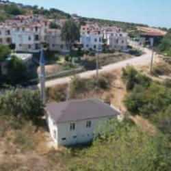 Bir kısmı şahsa ait arazide kalan cami i&ccedil;in yıkım kararı