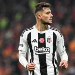Flaş iddia! Beşiktaş'ın yıldızı Trabzonspor'a gidiyor