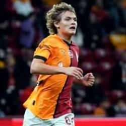 Galatasaraylı efsanenin oğlu İspanya 2. Lig'ine transfer oldu