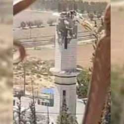 İşgalci İsrail ordusu Batı Şeria'da bir caminin minaresini yıktı