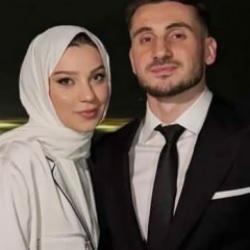 Ceren Azak kimdir: Eşi Kerem Akt&uuml;rkoğlu'nun oynadığı takımı mı tutuyor?