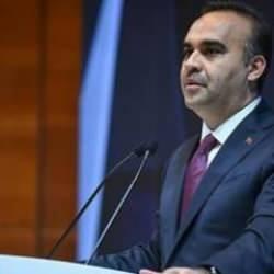 Bakan Kacır, büyüme verilerini değerlendirdi: Hızla devam ediyoruz!