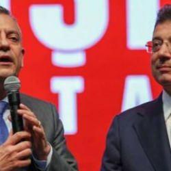 Nedim Şener: ‘Özgür İmamoğlu’ para kulelerinin altında kaldı