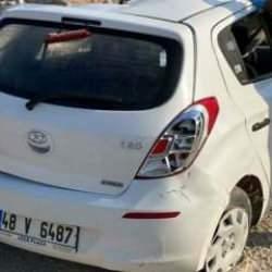 Şarampole devrilen otomobilin sürücüsü öldü