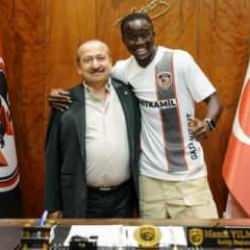 Süper Lig ekibinden orta sahaya taze kan! 