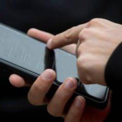 Telefonunuzdan bu uygulamaları acilen silin! Kartınızdan gizlice para çekiyor