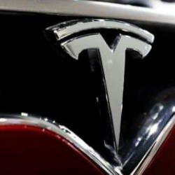Tesla 'kayıp' dedi, hacker buldu