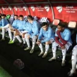 Trabzonspor'un yıldızı 250 bin Euro'ya İspanya'nın devine gitti
