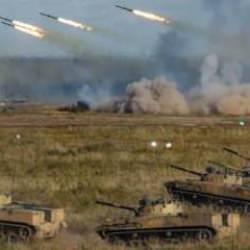 Rusya "düşmanı ezme" tatbikat başlattı