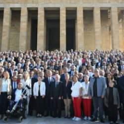 Atatürk, kimseden çekmedi kurduğu partiden çektiği kadar…